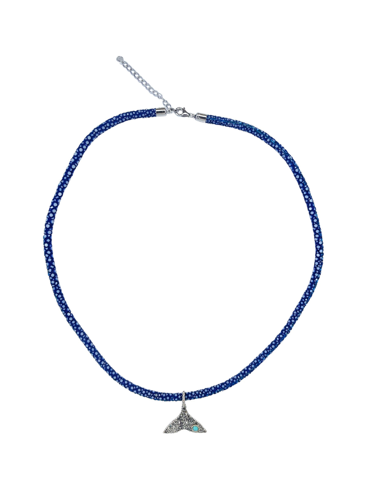 COLLAR AZUL COLA DE BALLENA Collares de Joyería Regina Castillo