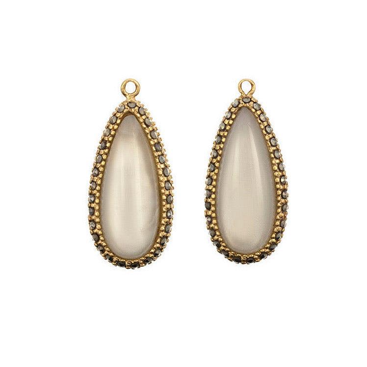 Drop Plany piedra luna con baño de oro Drops de Joyería Regina Castillo