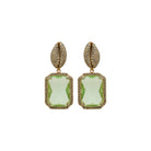 Arete concha calilla gold + Drop baguette gold Arete + Drop de Joyería Regina Castillo