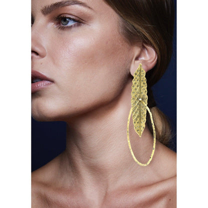 Arracada hoja Bionta con baño de oro (no desmontable) Arete Base de Joyería de autor Regina Castillo